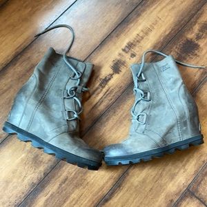 Sorel Women's Lexie Wedge Boots